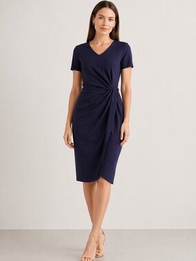 Tahari • NWT Navy Twist-Detail V-Neck Midi Dress